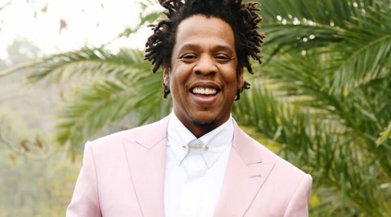 Imagem Ilustrando a Notícia: Billboard elege Jay-Z como o maior rapper de todos os tempos