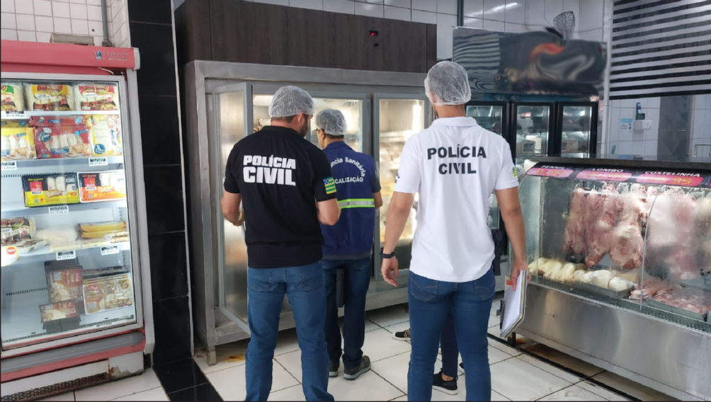 Imagem Ilustrando a Notícia: PC apreende cerca de 100 kg de carne inapropriada para consumo em açougue de Goiânia