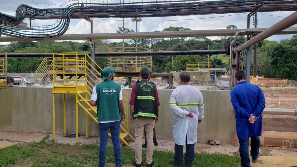 Imagem Ilustrando a Notícia: Fábrica da Nestlé em Goiânia é multada em R$ 30 mil por obra sem licença ambiental