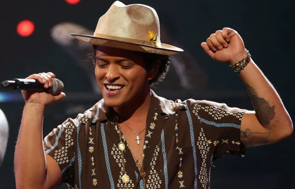 Imagem Ilustrando a Notícia: Bruno Mars é anunciado como headliner do último dia do The Town