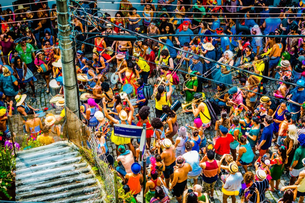 Imagem Ilustrando a Notícia: Carnaval: Cuidados com a alimentação são essenciais para a folia