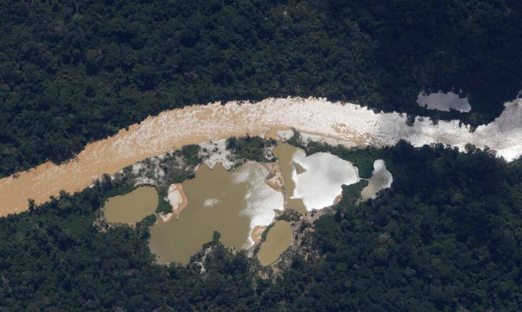Imagem Ilustrando a Notícia: Empresário de Goiás é um dos alvos em operação contra garimpo em terras Yanomamis, diz PF