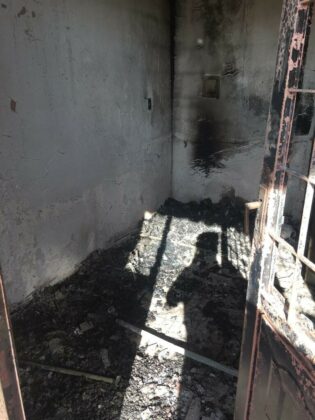 Imagem Ilustrando a Notícia: Homem provoca incêndio na casa de ex-companheira e é preso