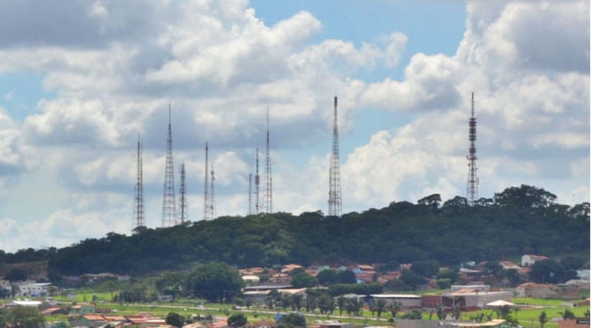 Imagem Ilustrando a Notícia: Insegurança jurídica impede ampliação do sinal 5G em Goiânia