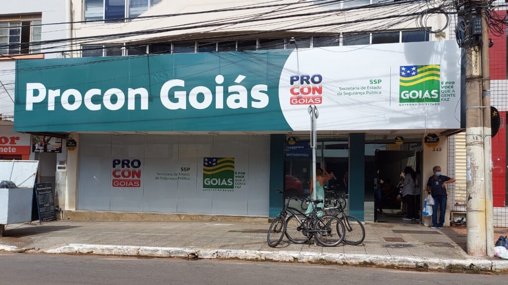 Imagem Ilustrando a Notícia: Aumento de reclamações: Procon Goiás aponta cuidados para não cair em golpes de créditos consignados