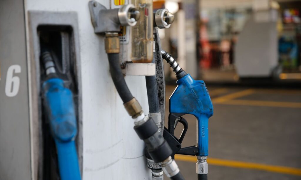 Imagem Ilustrando a Notícia: Gasolina e álcool anidro terão alíquota única do ICMS de R$ 1,22 em 1º de junho