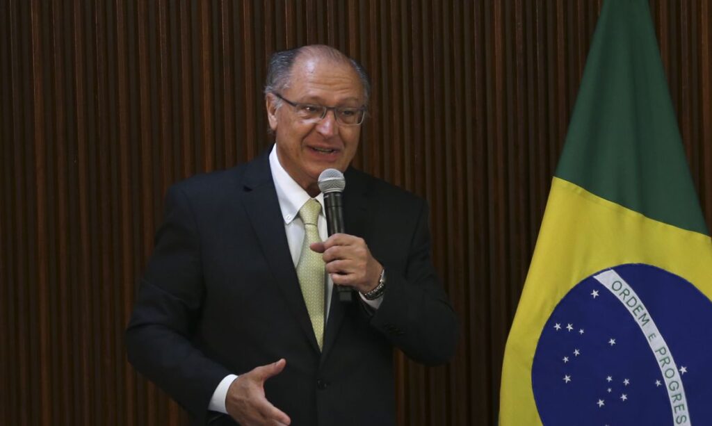 Imagem Ilustrando a Notícia: Reforma tributária elevará arrecadação de municípios, diz Alckmin