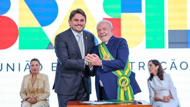 Imagem Ilustrando a Notícia: Alvo de denúncias, Juscelino Filho deve se explicar a Lula em reunião no Planalto