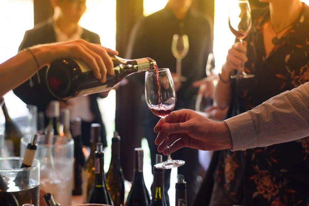 Imagem Ilustrando a Notícia: Degustação de vinhos: especialista traz dicas para  aqueles que desejam apreciar bebida