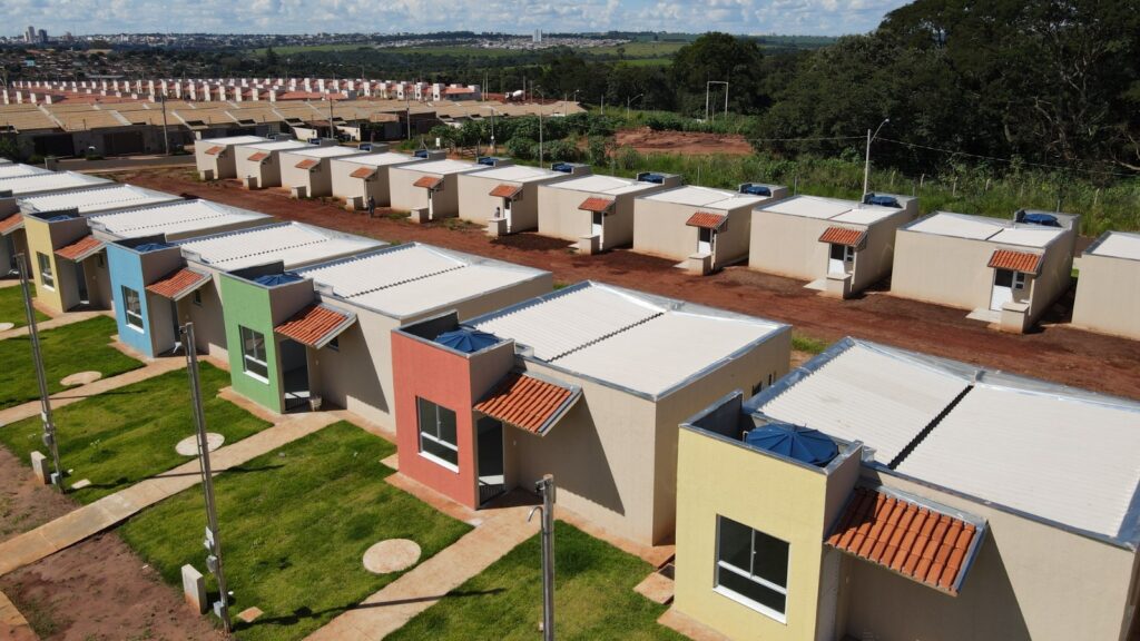 Imagem Ilustrando a Notícia: Agehab abre inscrições de casas a custo zero em Anhanguera, Edealina e Abadia de Goiás