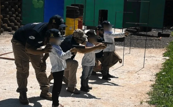 Imagem Ilustrando a Notícia: Clube de tiro em Jataí deve interromper atividades com crianças, diz MPGO