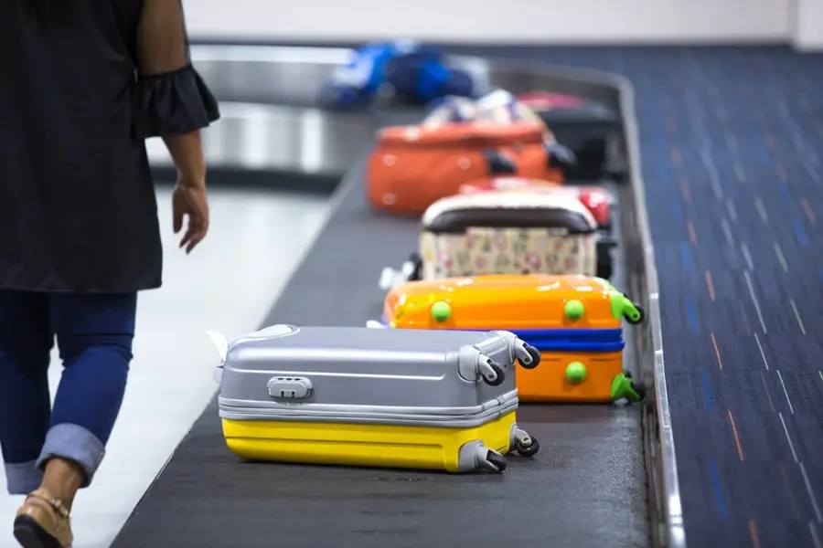 Imagem Ilustrando a Notícia: PF prende grupo que trocava bagagens de passageiros por malas com drogas; duas vítimas são de Goiânia