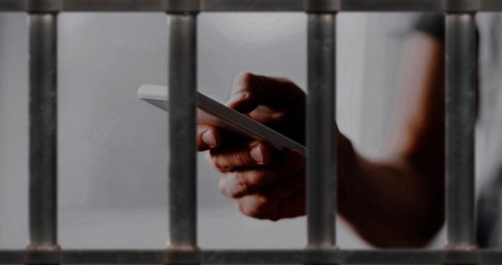 Imagem Ilustrando a Notícia: Celulares apreendidos em prisão de Aparecida podem ser destinados aos estudantes da rede pública