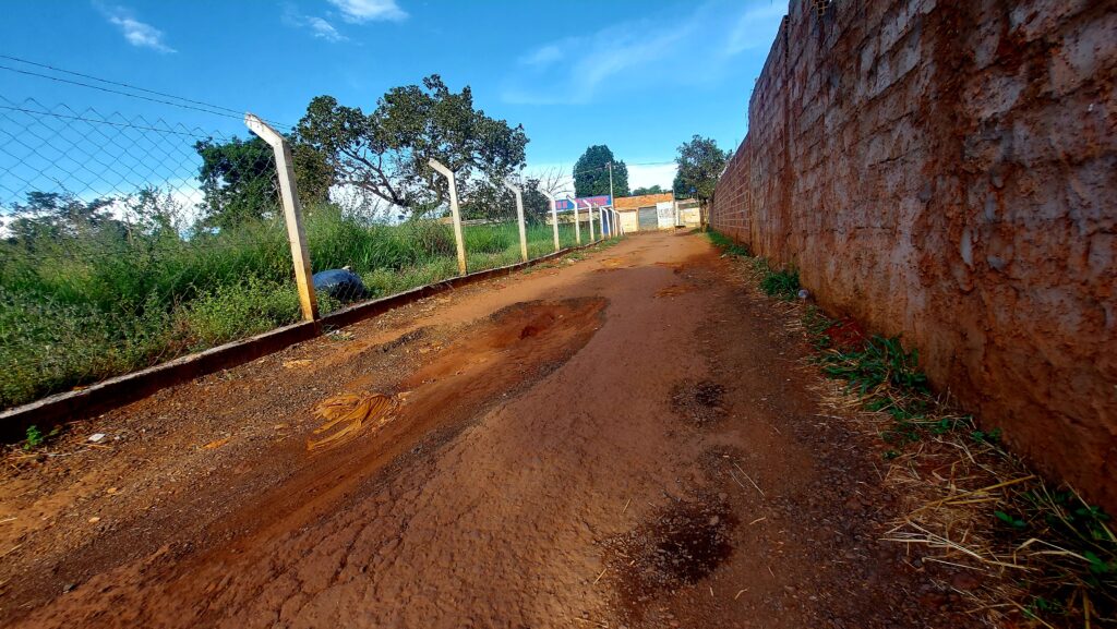 Imagem Ilustrando a Notícia: Promessas de pavimentação começam a tomar forma em Goiânia e Aparecida
