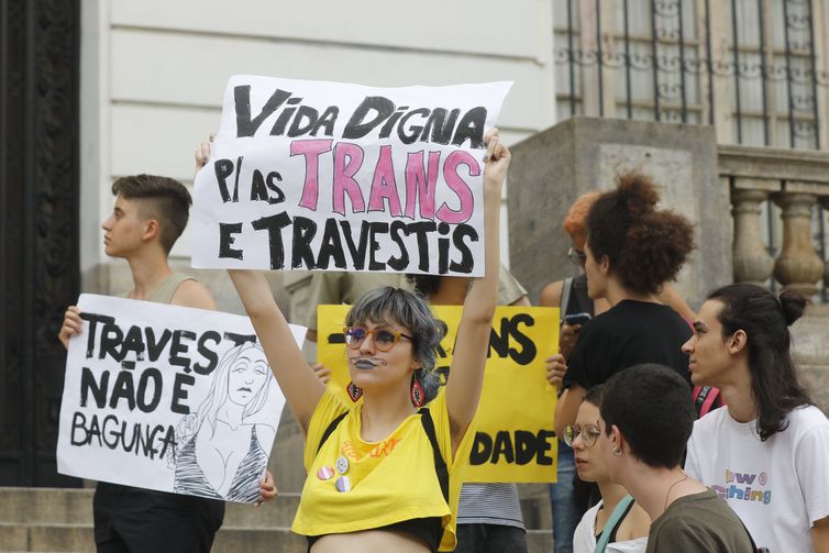 Imagem Ilustrando a Notícia: 70% das pessoas trans enfrentaram insegurança alimentar durante a pandemia de covid-19