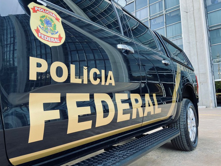 Imagem Ilustrando a Notícia: Polícia Federal deflagra operação contra rede de pornografia infantil