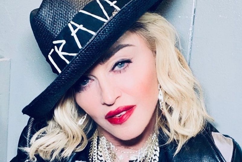 Imagem Ilustrando a Notícia: Madonna recebe alta médica após internação na UTI; cantora está em casa