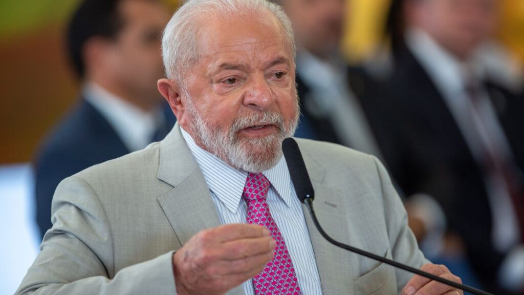 Imagem Ilustrando a Notícia: Lula pede racionalidade com políticas agrícola e ambiental