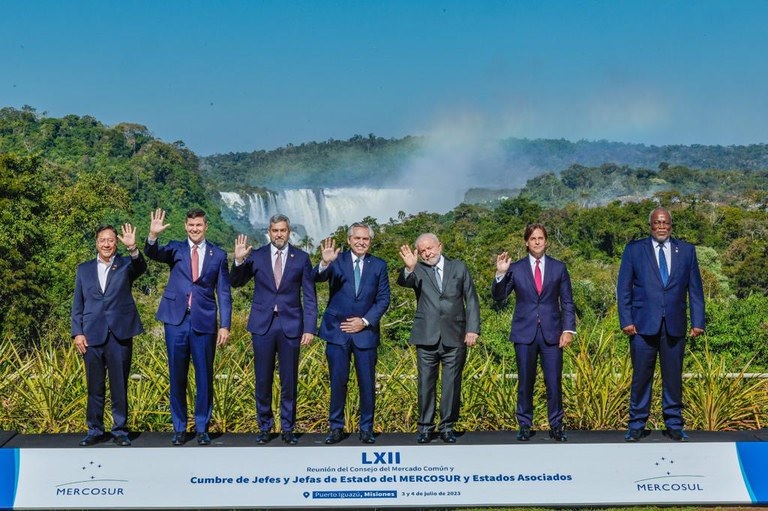 Imagem Ilustrando a Notícia: Brasil assume direção da cúpula do Mercosul