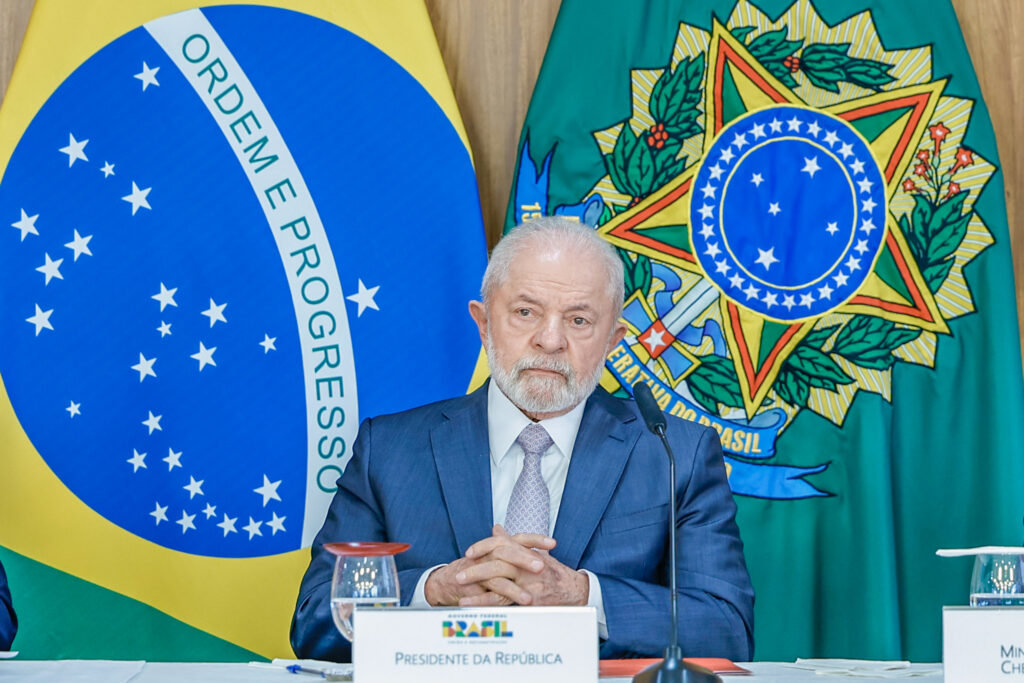 Imagem Ilustrando a Notícia: Lula sugere que Planejamento avalie situação de fundos especiais