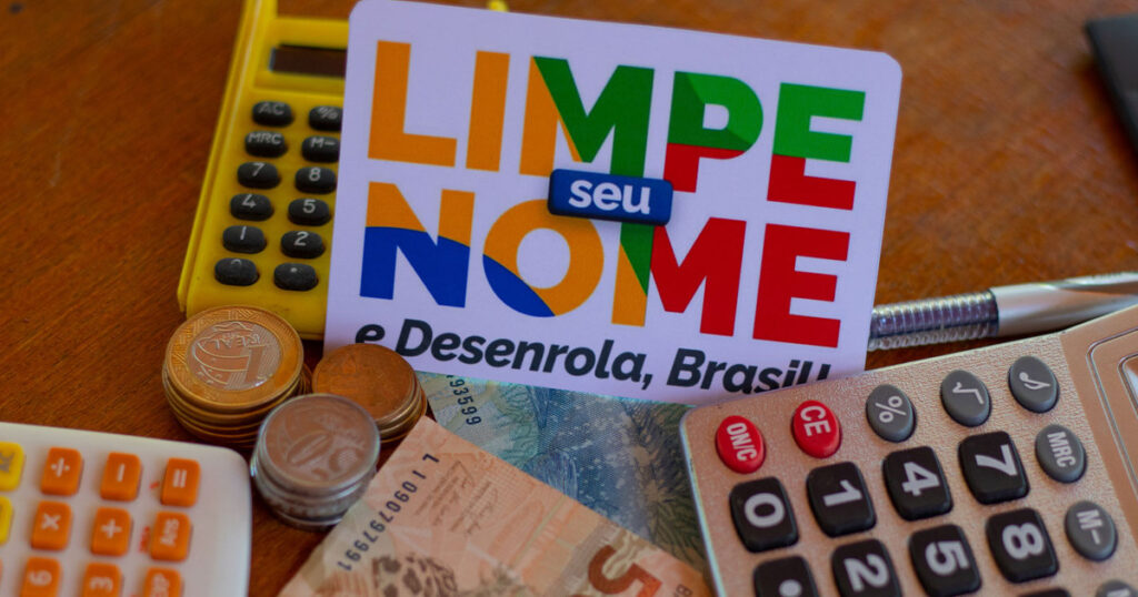 Imagem Ilustrando a Notícia: Procon alerta sobre golpes envolvendo o nome do programa Desenrola Brasil