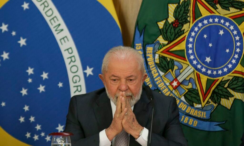 Imagem Ilustrando a Notícia: “Estado tem que ser o necessário para induzir desenvolvimento”, diz Lula