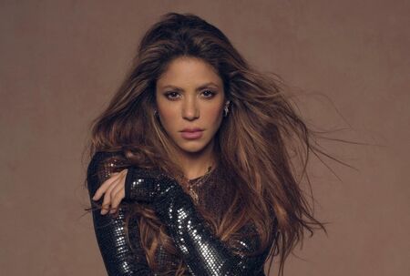 Imagem Ilustrando a Notícia: Tribunal da Espanha abre nova investigação envolvendo Shakira sobre suposta fraude de impostos