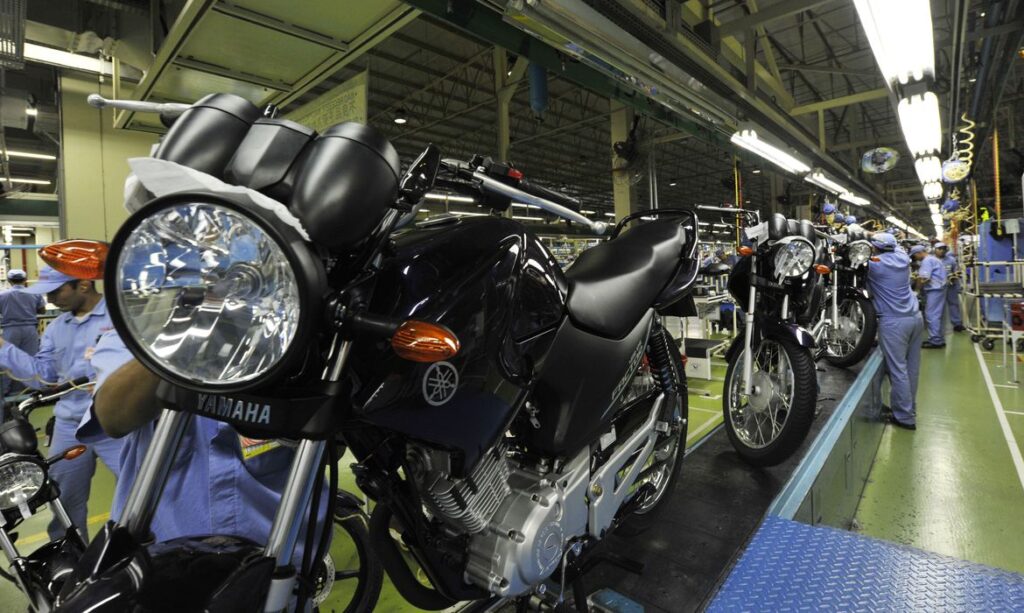 Imagem Ilustrando a Notícia: Produção de motocicletas aumenta 13,9% no primeiro semestre de 2023