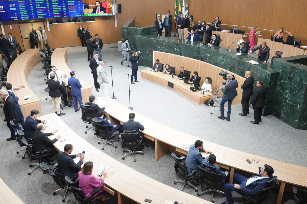 Imagem Ilustrando a Notícia: 40% dos deputados estaduais são cotados para disputar prefeituras