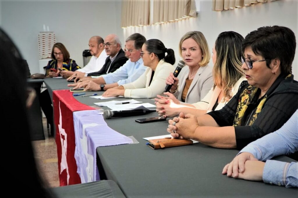 Imagem Ilustrando a Notícia: 2024: PT de Lula ainda não definiu como vai se sobressair em Goiânia 