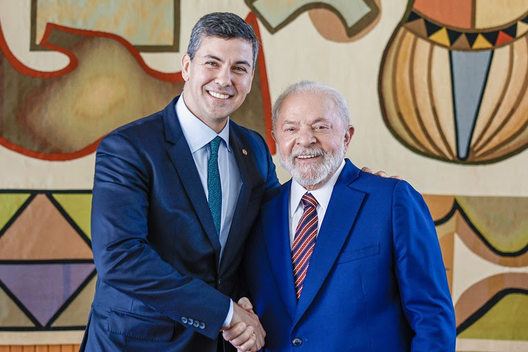 Imagem Ilustrando a Notícia: Lula participa da posse do presidente do Paraguai na próxima terça-feira (15)