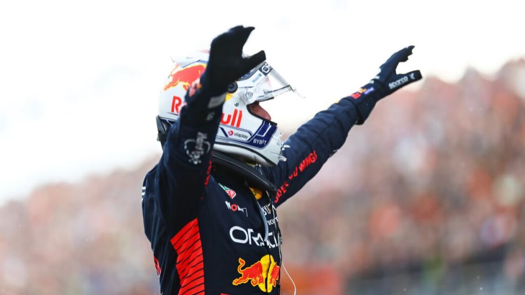 Imagem Ilustrando a Notícia: Max Verstappen vence GP da Holanda