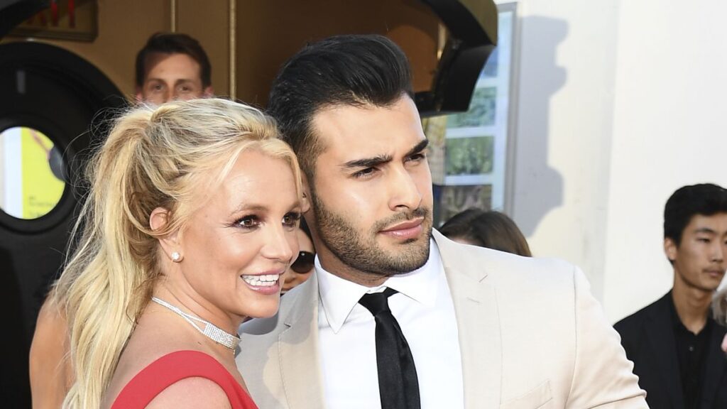 Imagem Ilustrando a Notícia: Britney Spears e Sam Ashgari estão se separando, afirma TMZ