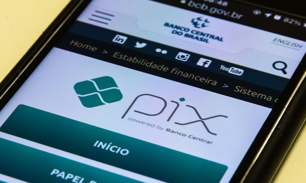 Imagem Ilustrando a Notícia: Prefeitura de Goiânia começa a receber impostos via PIX