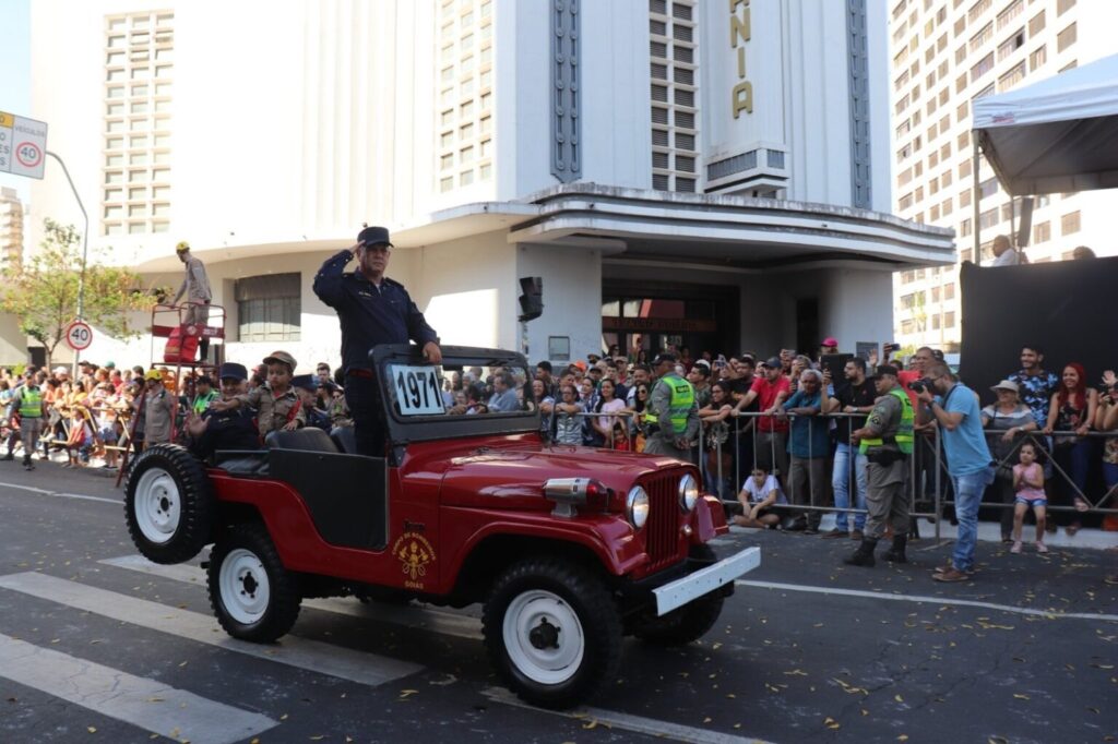 Imagem Ilustrando a Notícia: Após três anos, prefeitura retorna com tradicional Desfile Cívico Militar do dia 7 de setembro