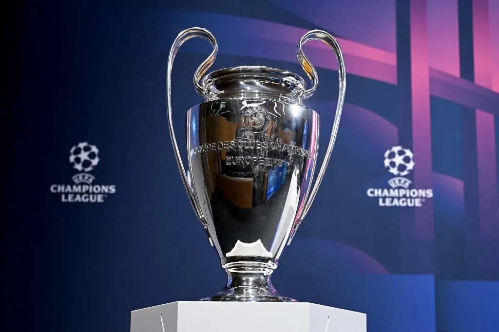 Imagem Ilustrando a Notícia: Champions League começou e favoritos ao título se destacam
