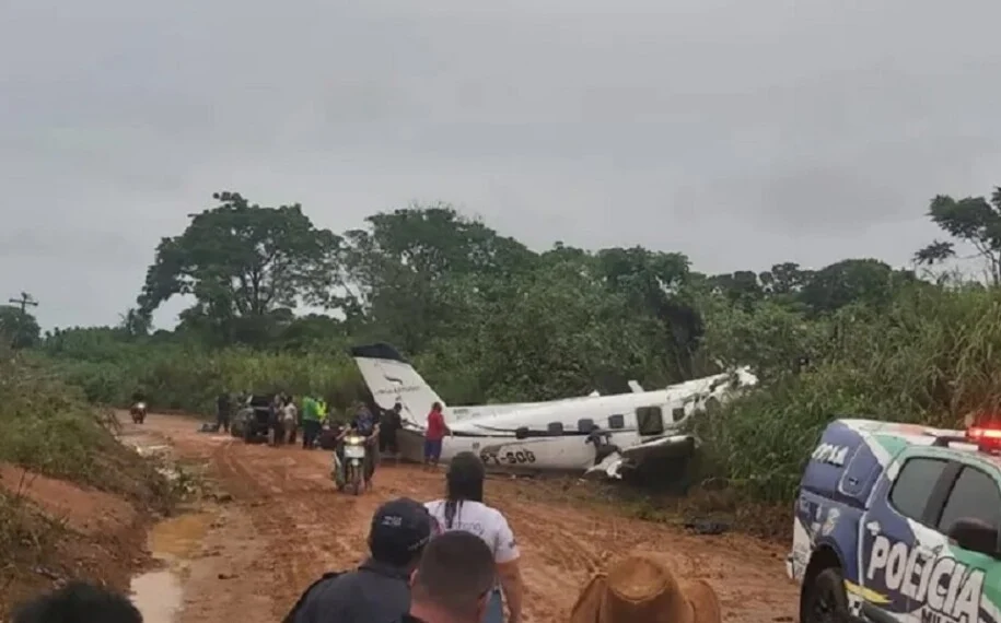Imagem Ilustrando a Notícia: Tragédia no Amazonas: queda de avião deixa 14 Mortos, incluindo turistas de Goiás