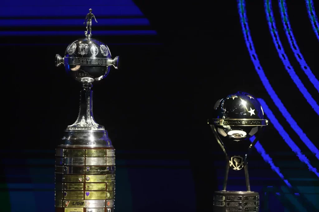 Imagem Ilustrando a Notícia: As finais da Libertadores e da Sul-Americana terá a presença de times brasileiros