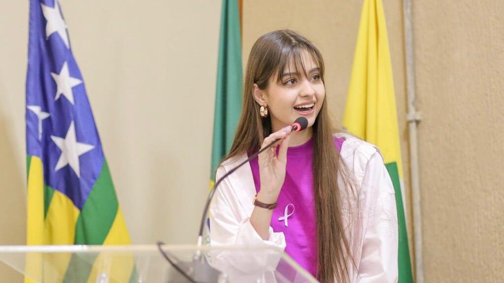 Imagem Ilustrando a Notícia: Estudante de Goiás é selecionada para participar de simulações da ONU em universidades americanas