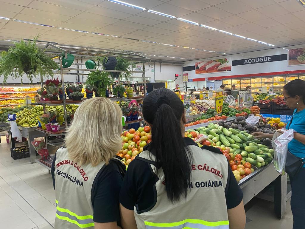 Imagem Ilustrando a Notícia: Procon Goiânia aponta variação de até 301% no preço de frutas