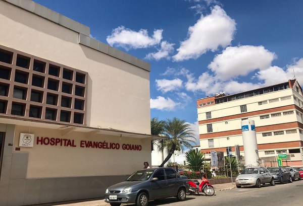 Imagem Ilustrando a Notícia: Prefeito de Anápolis confirma volta de cirurgias cardíacas no Hospital Evangélico