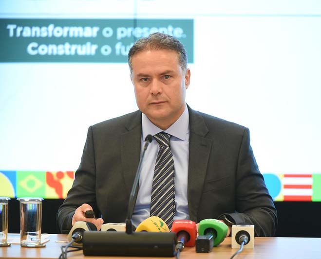 Imagem Ilustrando a Notícia: Ministro dos Transportes anuncia investimento de R$ 800 milhões em Goiás