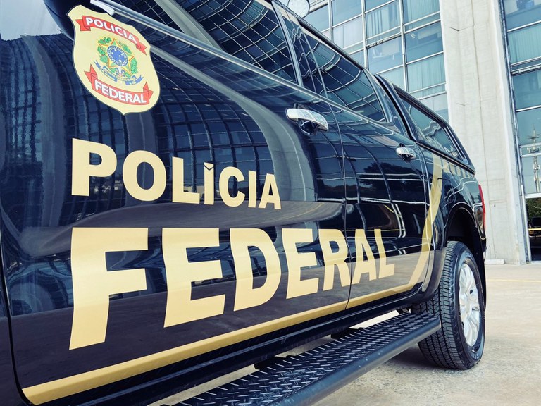 Imagem Ilustrando a Notícia: Operação da PF em Goiânia revela conexões entre empresas de construção civil e tráfico internacional de drogas