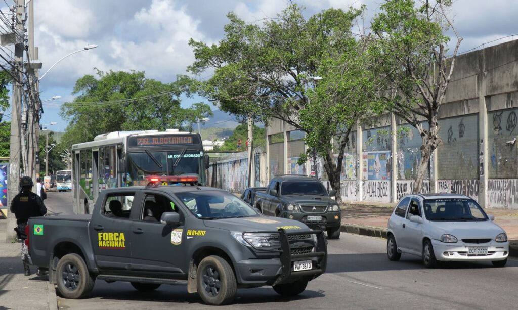 Imagem Ilustrando a Notícia: Força Nacional e PRF reforçarão ações de segurança no Rio de Janeiro