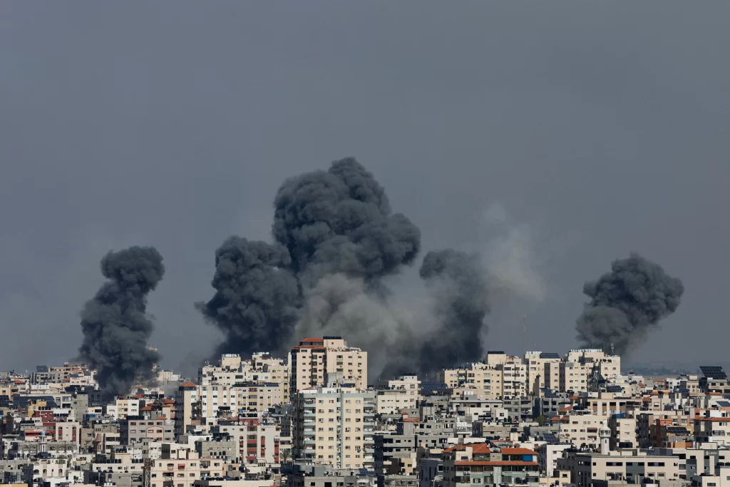 Imagem Ilustrando a Notícia: Número de mortos na guerra entre Israel e Hamas chega a 2,6 mil