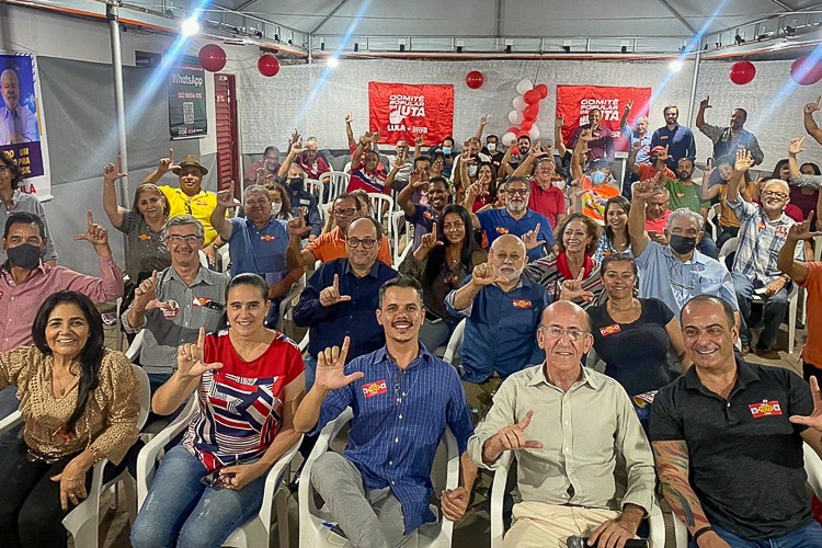 Imagem Ilustrando a Notícia: Cinco alas do PT disputam candidatura em Goiânia, mas Accorsi tem maioria