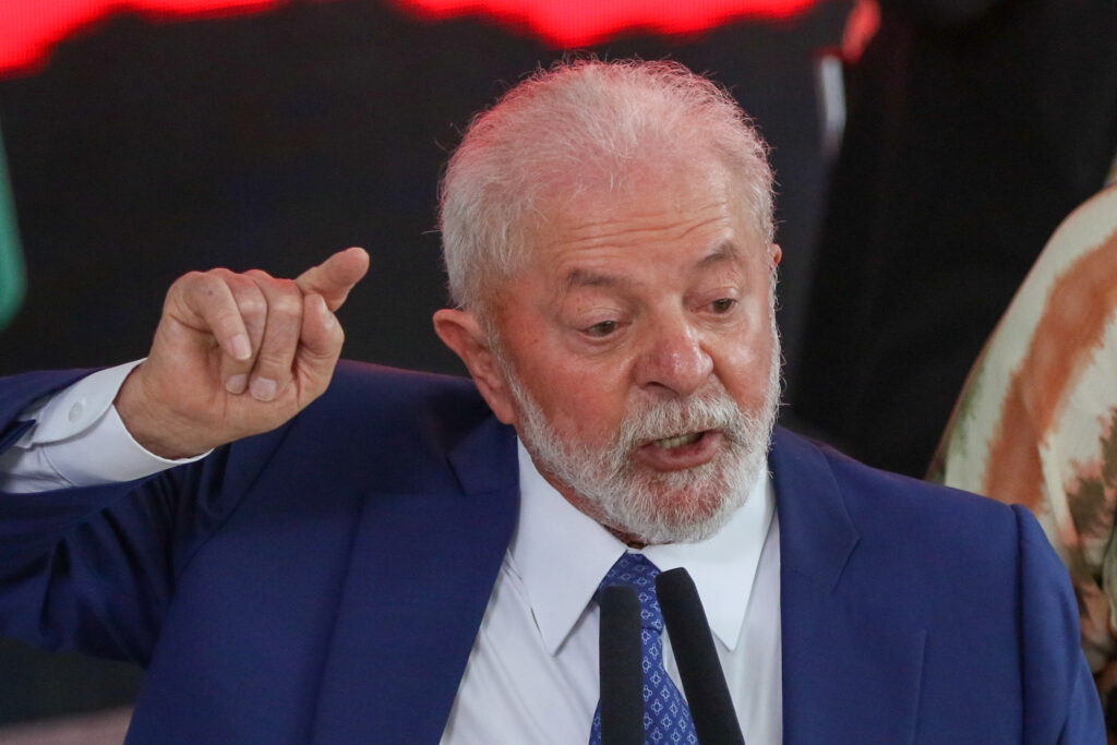 Imagem Ilustrando a Notícia: Lula se torna minoria no Mercosul pela primeira vez
