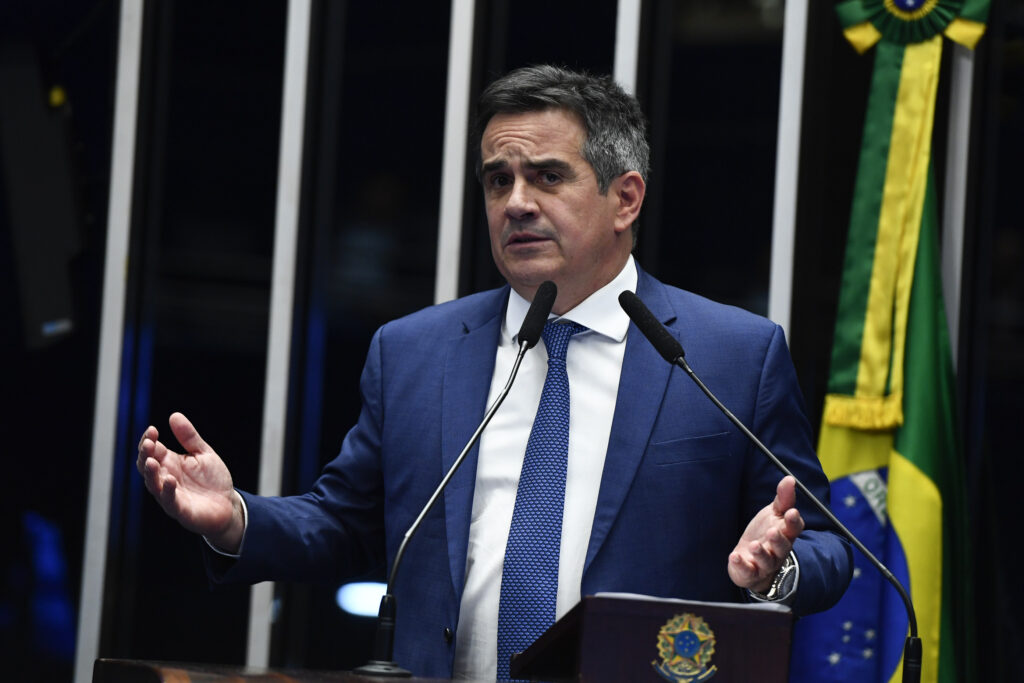 Imagem Ilustrando a Notícia: Maioria do STF vota por rejeitar denúncia contra senador Ciro Nogueira