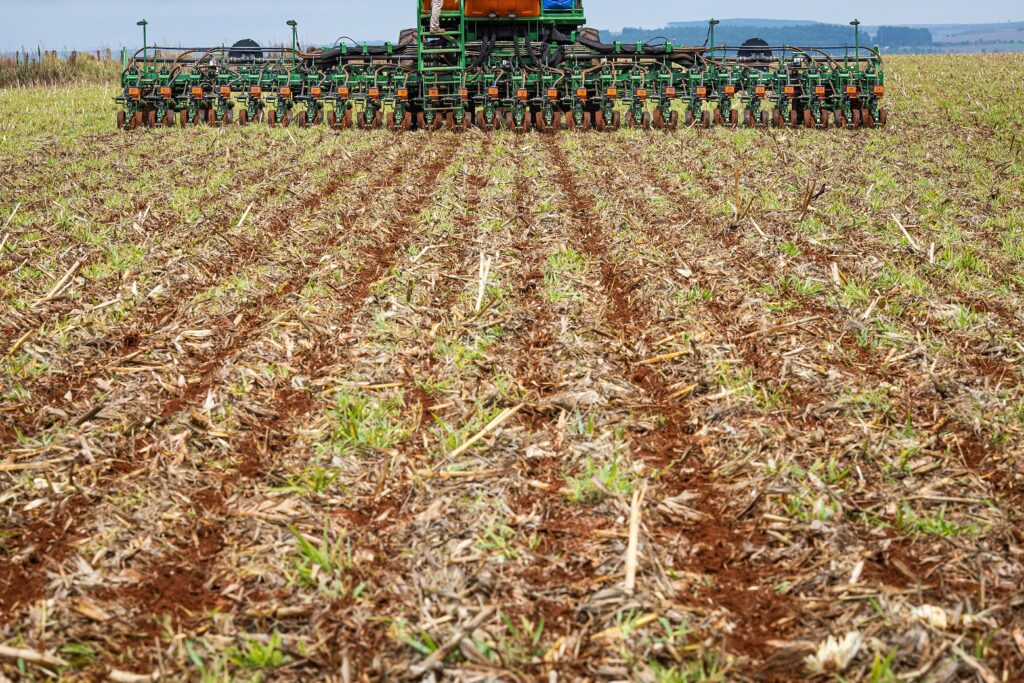Imagem Ilustrando a Notícia: Prorrogado até 12 de janeiro o prazo para semeadura da soja em Goiás