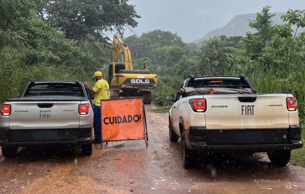 Imagem Ilustrando a Notícia: Goinfra inicia reconstrução da ponte na GO-442, em Campinaçu